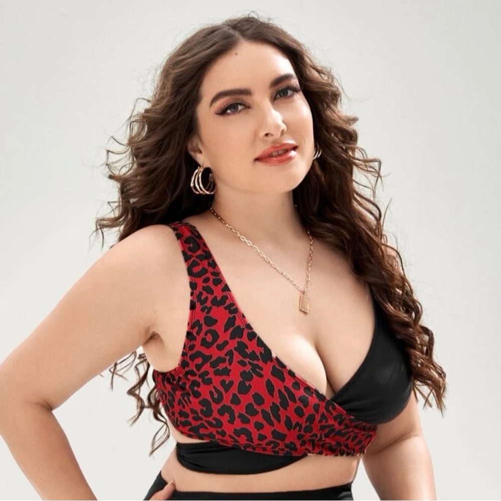 SHEIN Leopard Print Wrap Bikini Top